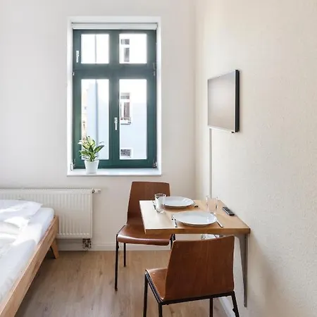 Tinytiny Modernes Studio In Plagwitz * لبسيا